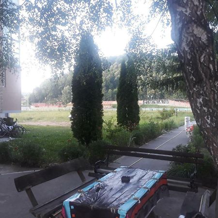 Central Apartments Vera Гуча Экстерьер фото