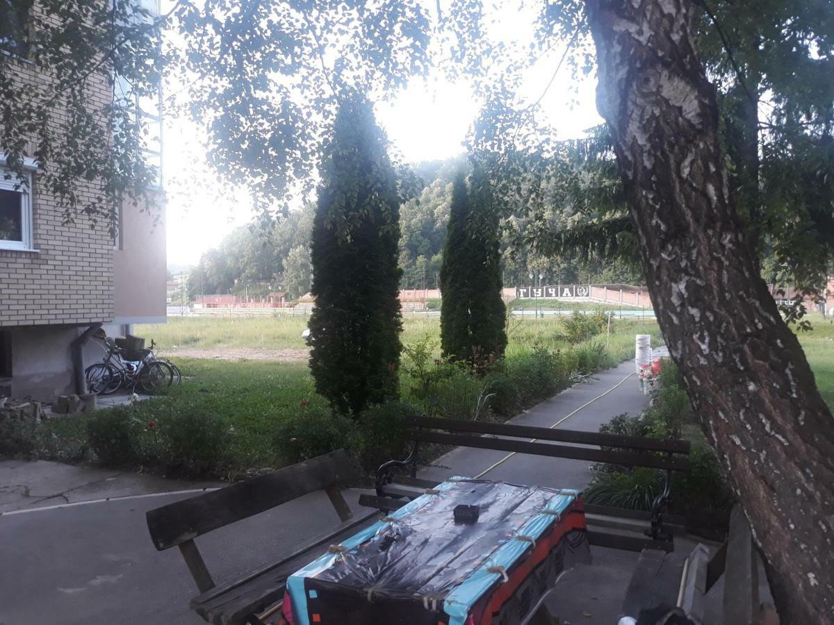 Central Apartments Vera Гуча Экстерьер фото